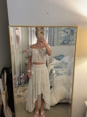 Women's Cream Crochet High-Low Skirt